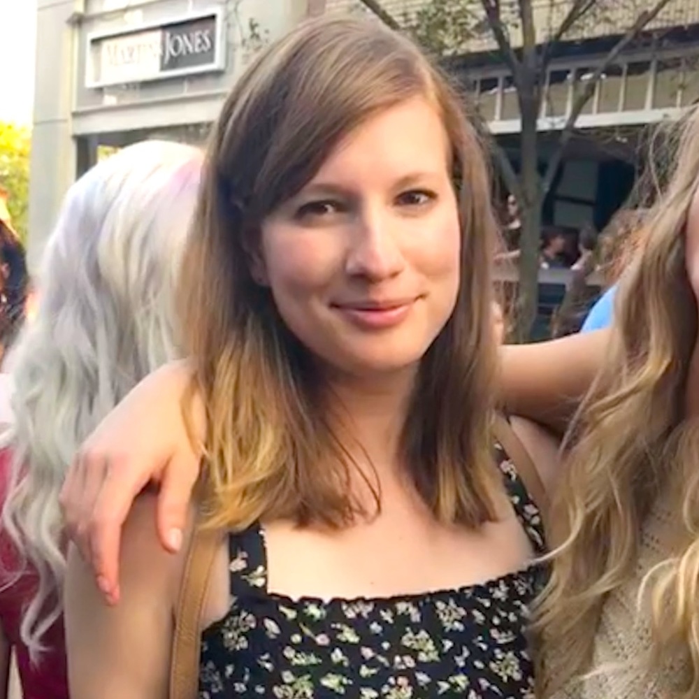Meet your Posher, Jasmine